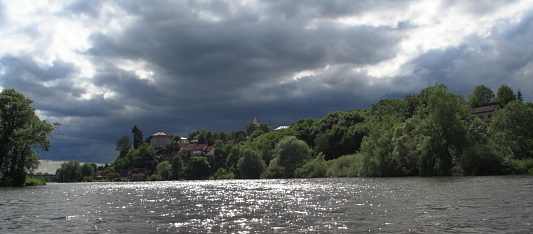 Pohled na Týnec nad Labem